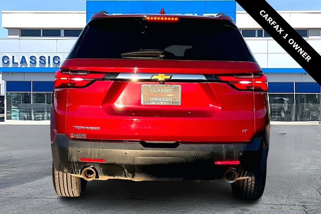 Used 2023 Chevrolet Traverse LT w/ LPO, Floor Liner Package image 6