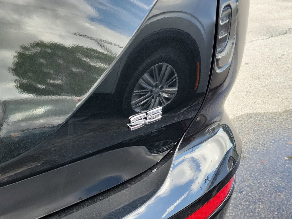 New 2025 Mitsubishi Outlander SE image 5