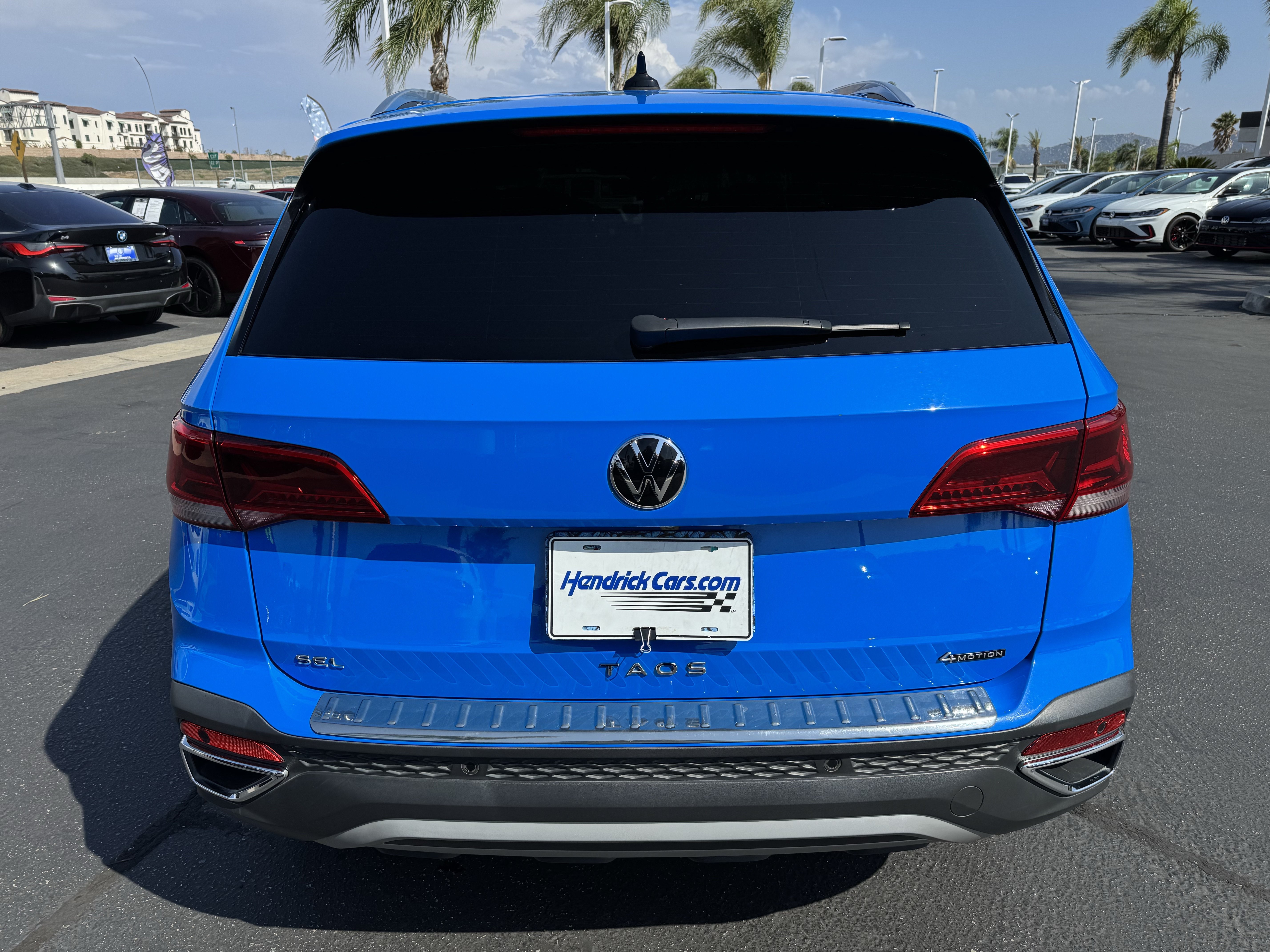 Used 2023 Volkswagen Taos SEL AWD/4WD image 8
