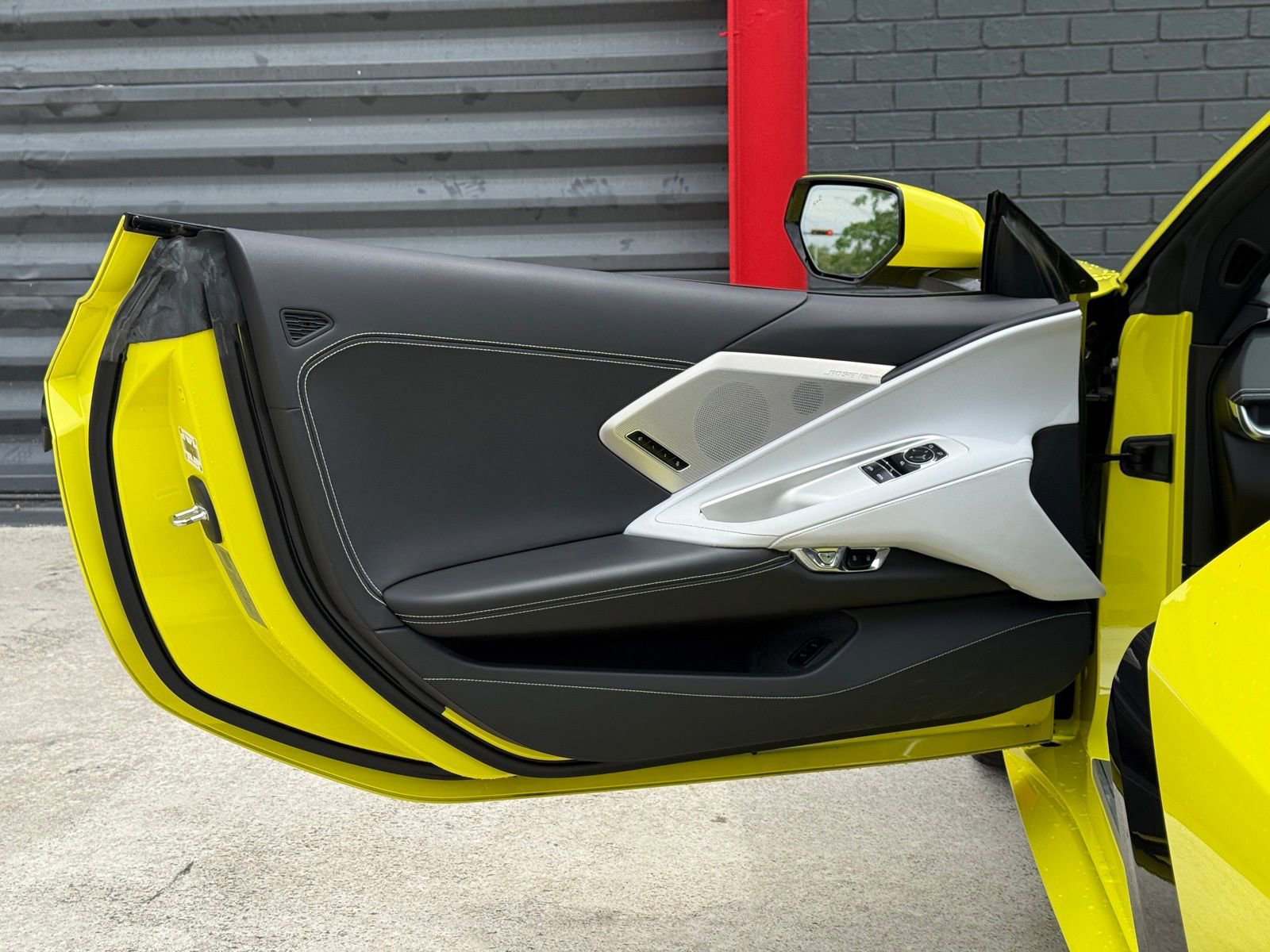 Used 2022 Chevrolet Corvette Stingray Preferred Cpe w/ 2LT RWD image 14