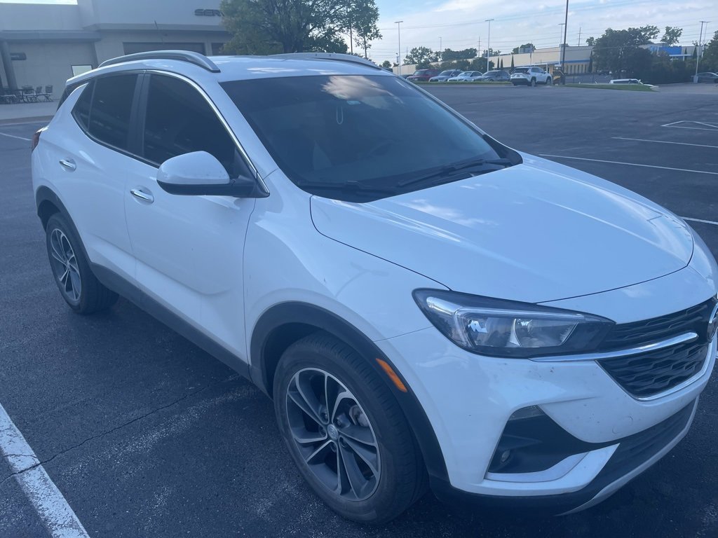 Used 2023 Buick Encore GX Select image 2