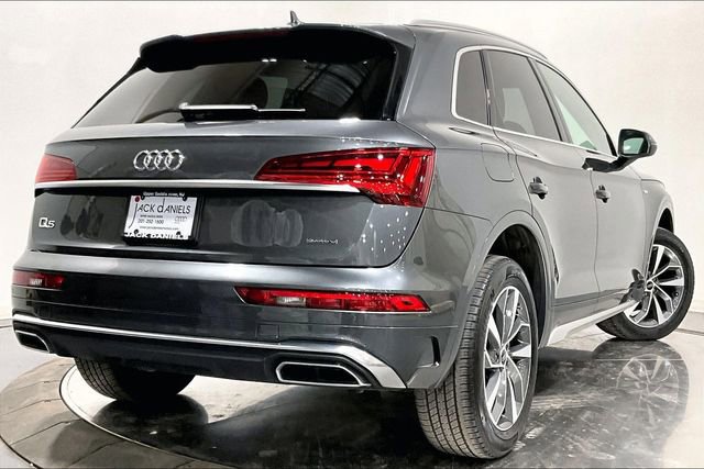 Certified 2024 Audi Q5 2.0T Premium Plus image 2