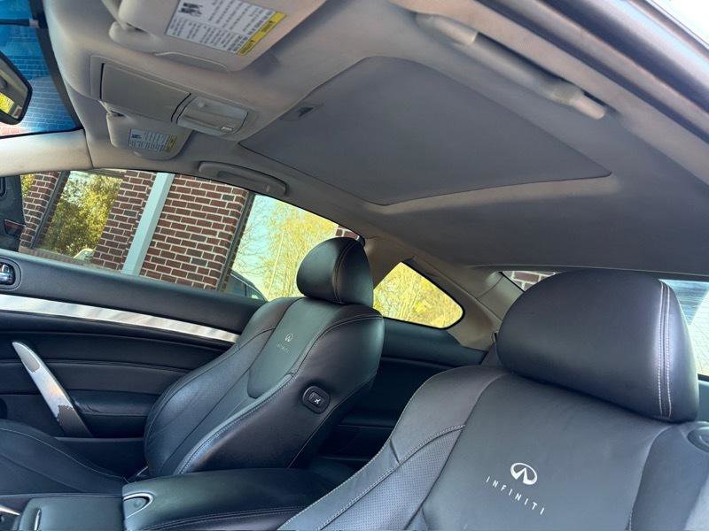 Used 2013 INFINITI G37 Journey w/ Premium Pkg image 22