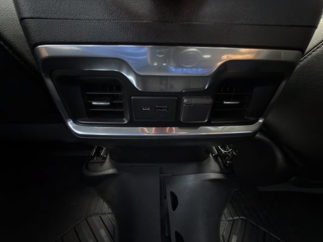 Certified 2022 Chevrolet Silverado 1500 LTZ w/ LTZ Premium Package AWD/4WD image 35