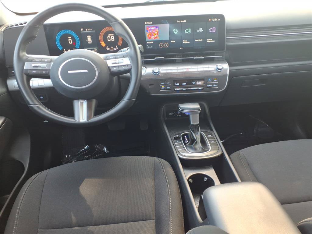 Used 2025 Hyundai Kona SEL AWD/4WD image 9
