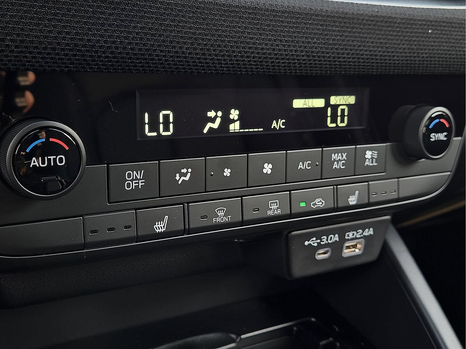 New 2026 Subaru Outback Premium AWD/4WD image 16