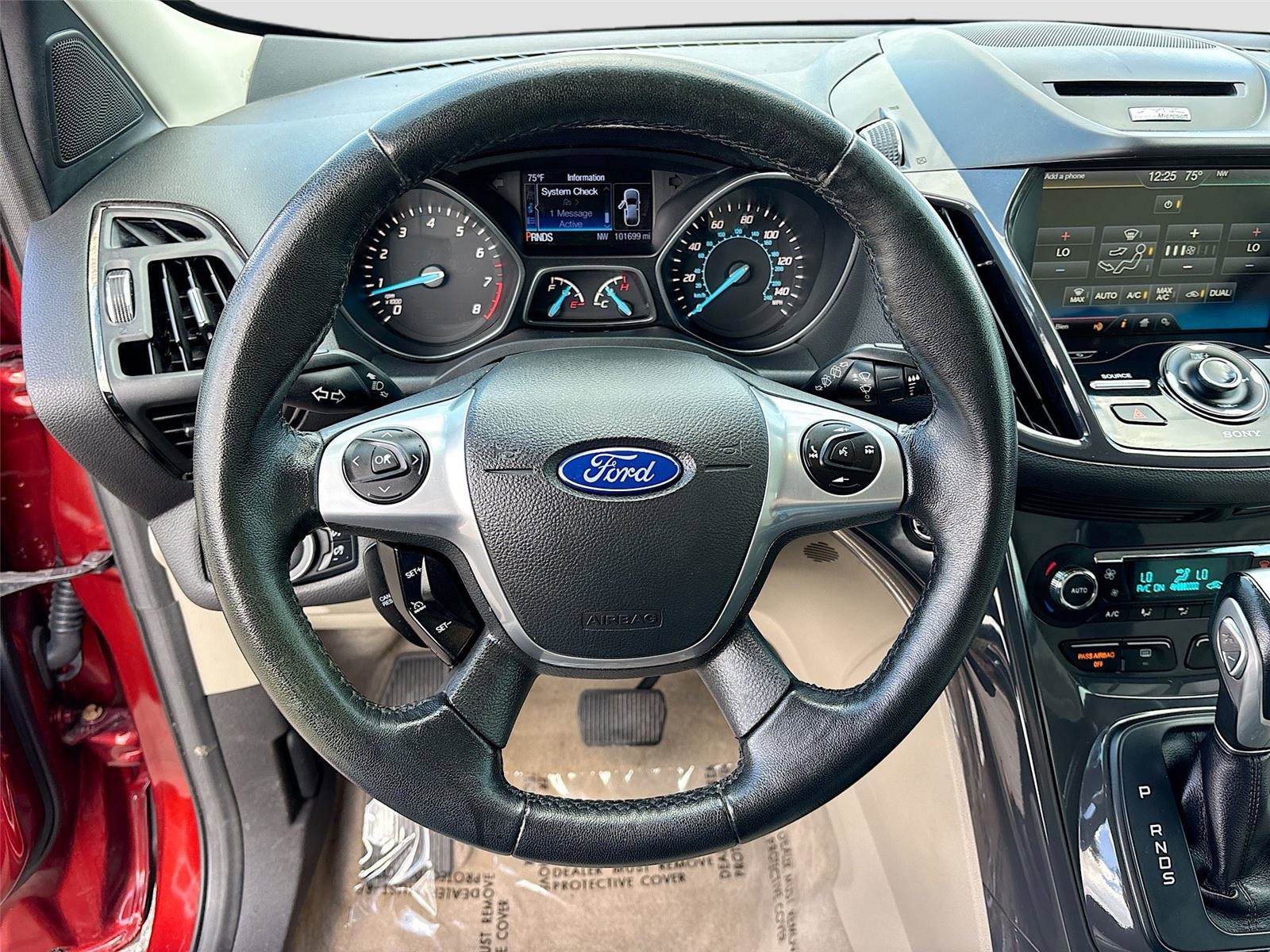 Used 2015 Ford Escape Titanium image 11