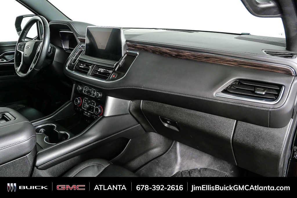 Used 2022 Chevrolet Tahoe Z71 w/ Luxury Package AWD/4WD image 24