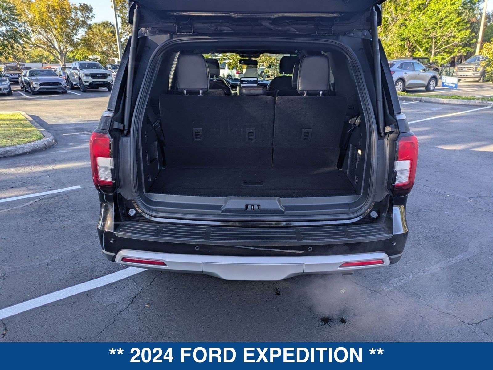 Certified 2024 Ford Expedition Timberline image 14