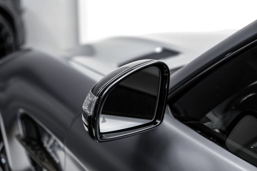 Used 2018 Mercedes-Benz AMG GT R image 41