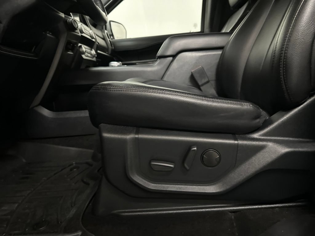 Used 2021 Ford Expedition XLT RWD image 31