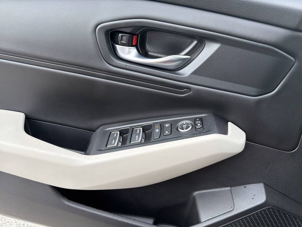Used 2024 Honda Accord EX image 22