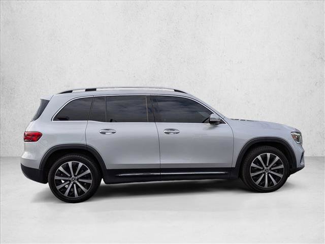 Certified 2020 Mercedes-Benz GLB 250 4MATIC image 4