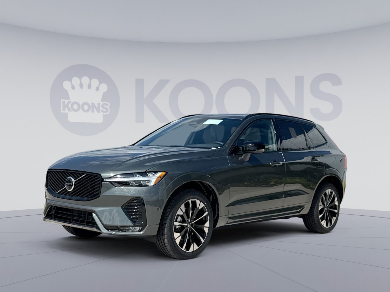 New 2026 Volvo XC60 B5 Plus w/ Protection Package Premier