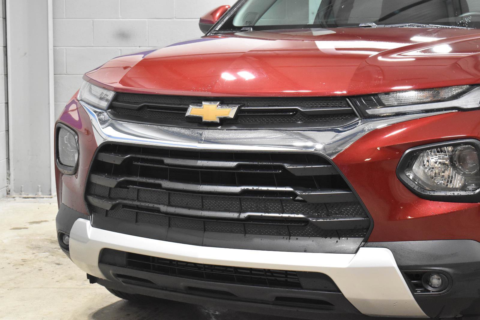 Used 2023 Chevrolet TrailBlazer LT w/ Convenience Package AWD/4WD image 32