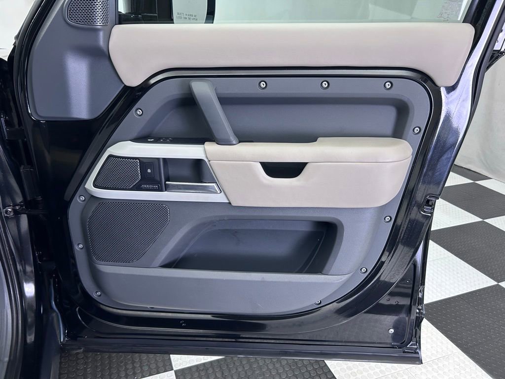 Used 2022 Land Rover Defender 110 XS Edition image 41