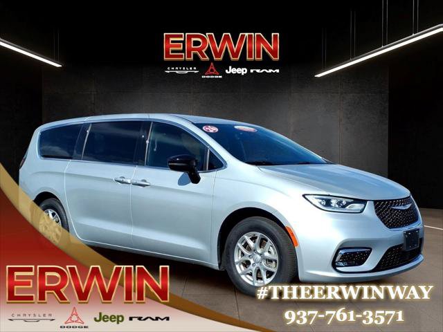 Certified 2026 Chrysler Pacifica Select