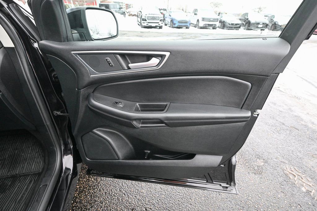 Certified 2024 Ford Edge SEL w/ Convenience Package image 27