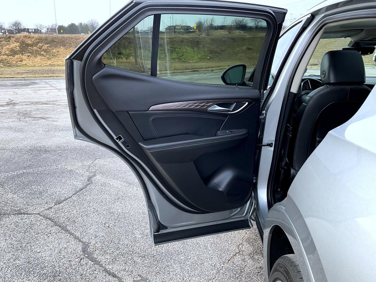 Certified 2023 Buick Envision Avenir image 20