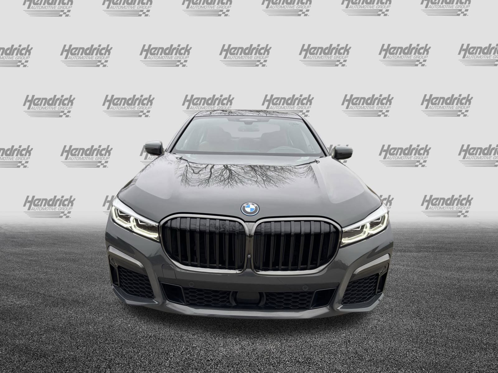Used 2022 BMW 745e xDrive w/ M Sport Package image 3