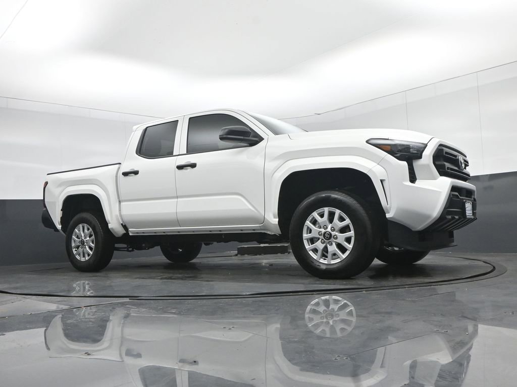 Used 2025 Toyota Tacoma SR image 55