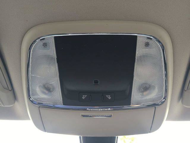 Certified 2022 Chrysler 300 Touring RWD image 22