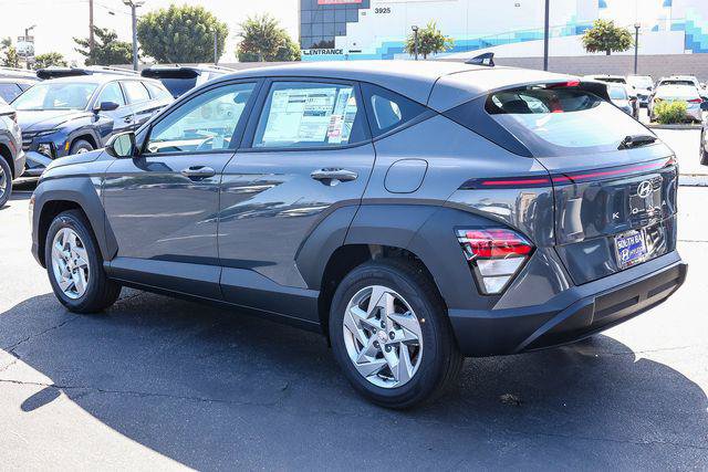 New 2027 Hyundai Kona SE FWD image 4