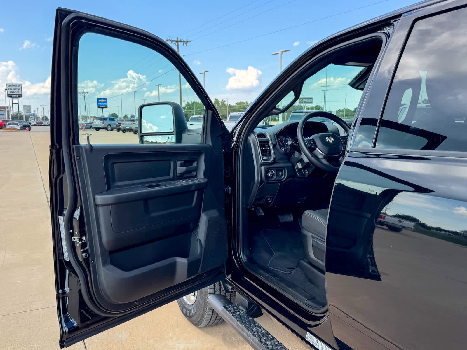 New 2026 RAM 2500 Tradesman image 13