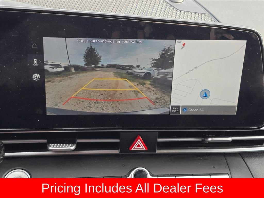 Used 2023 Hyundai Elantra SEL w/ Convenience Package FWD image 9