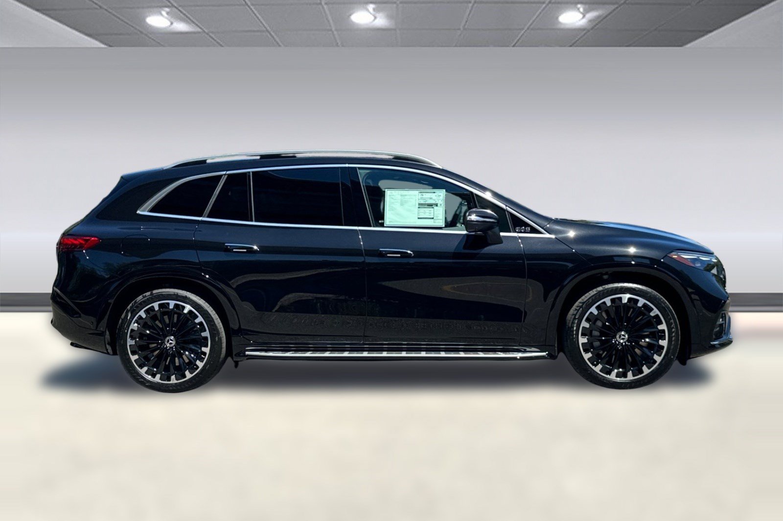 New 2026 Mercedes-Benz EQS 400 4MATIC SUV image 7