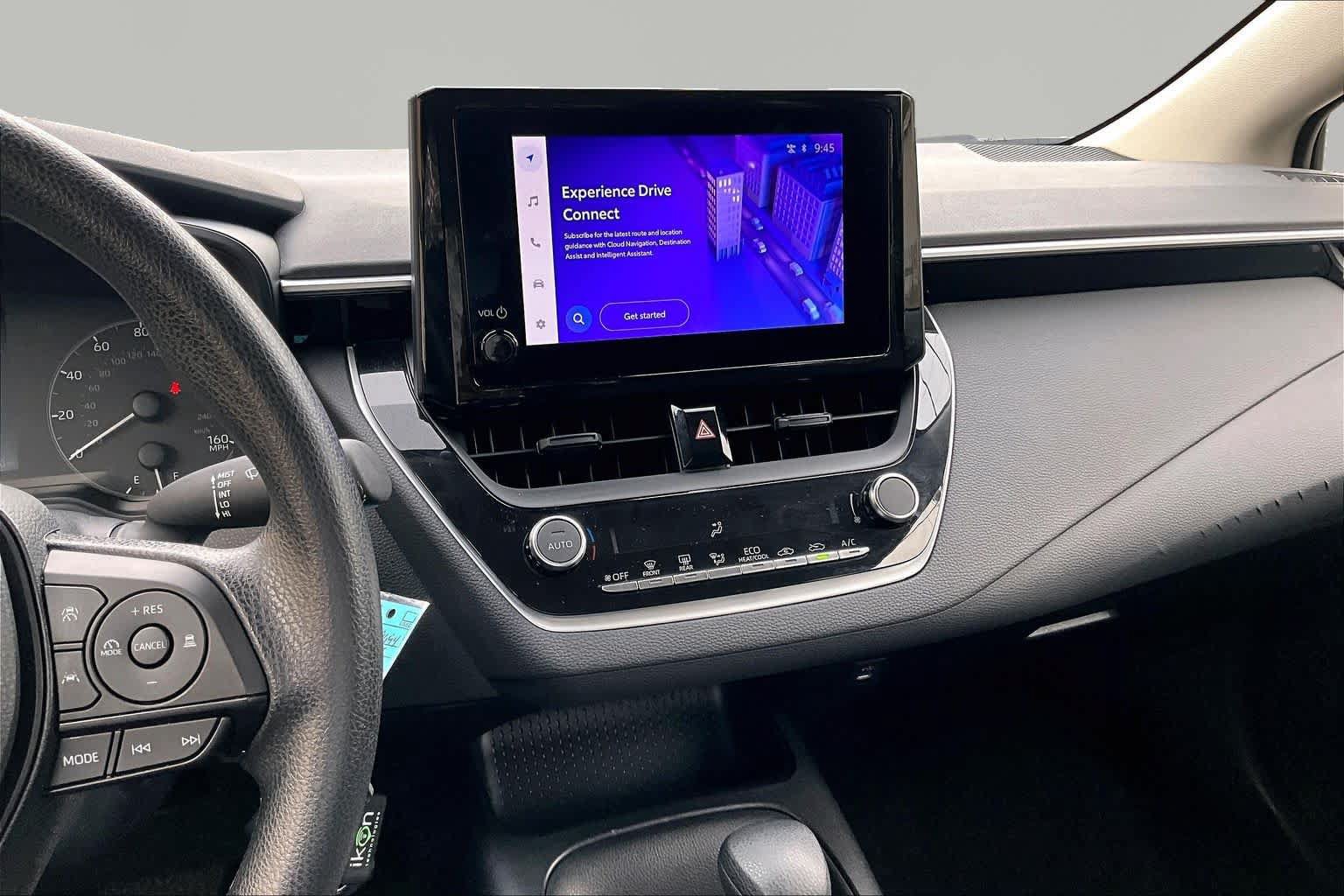 Used 2025 Toyota Corolla LE FWD image 7