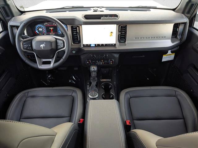 New 2026 Ford Bronco Outer Banks AWD/4WD image 15