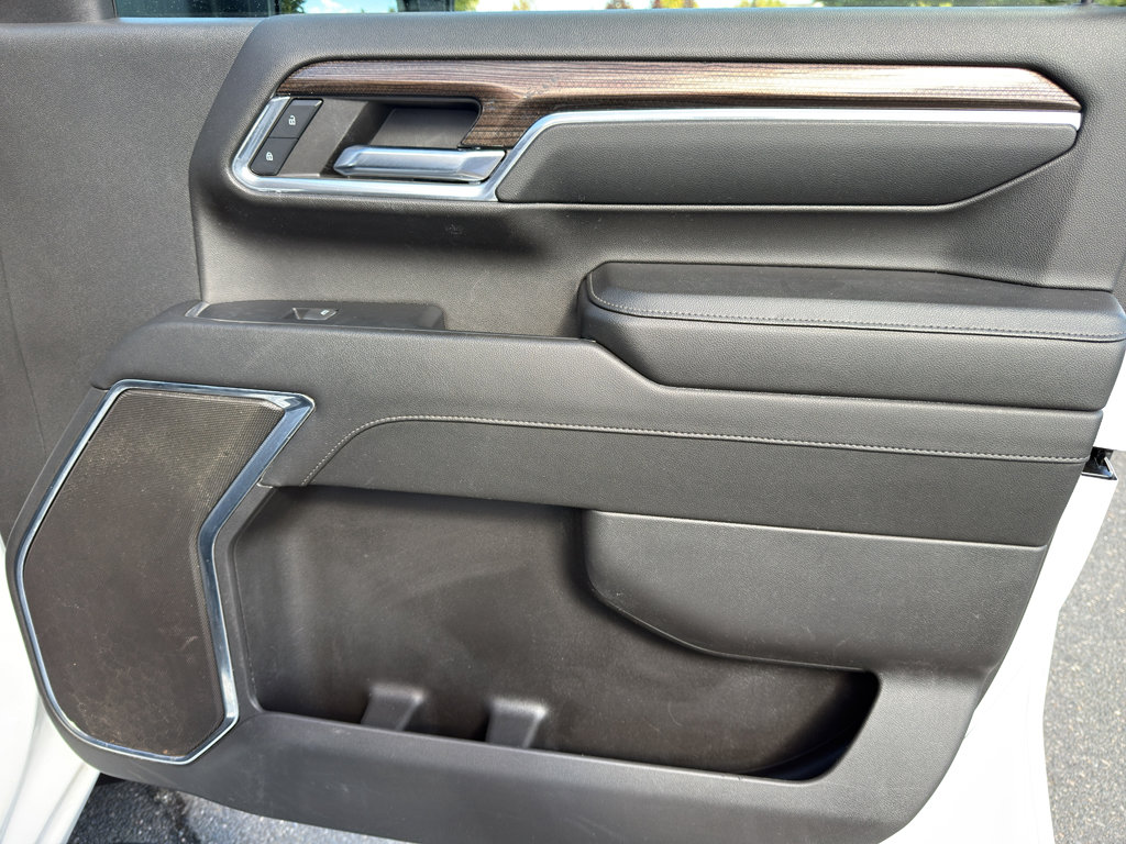 Used 2024 Chevrolet Silverado 2500 LT image 33