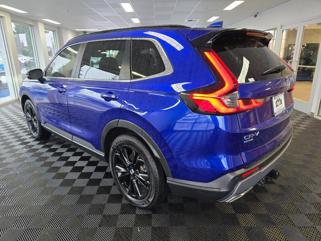 Used 2025 Honda CR-V Sport Touring image 5