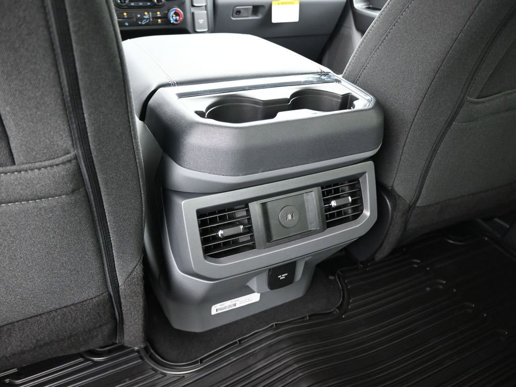 New 2026 Ford F250 XLT w/ FX4 Off-Road Package image 19