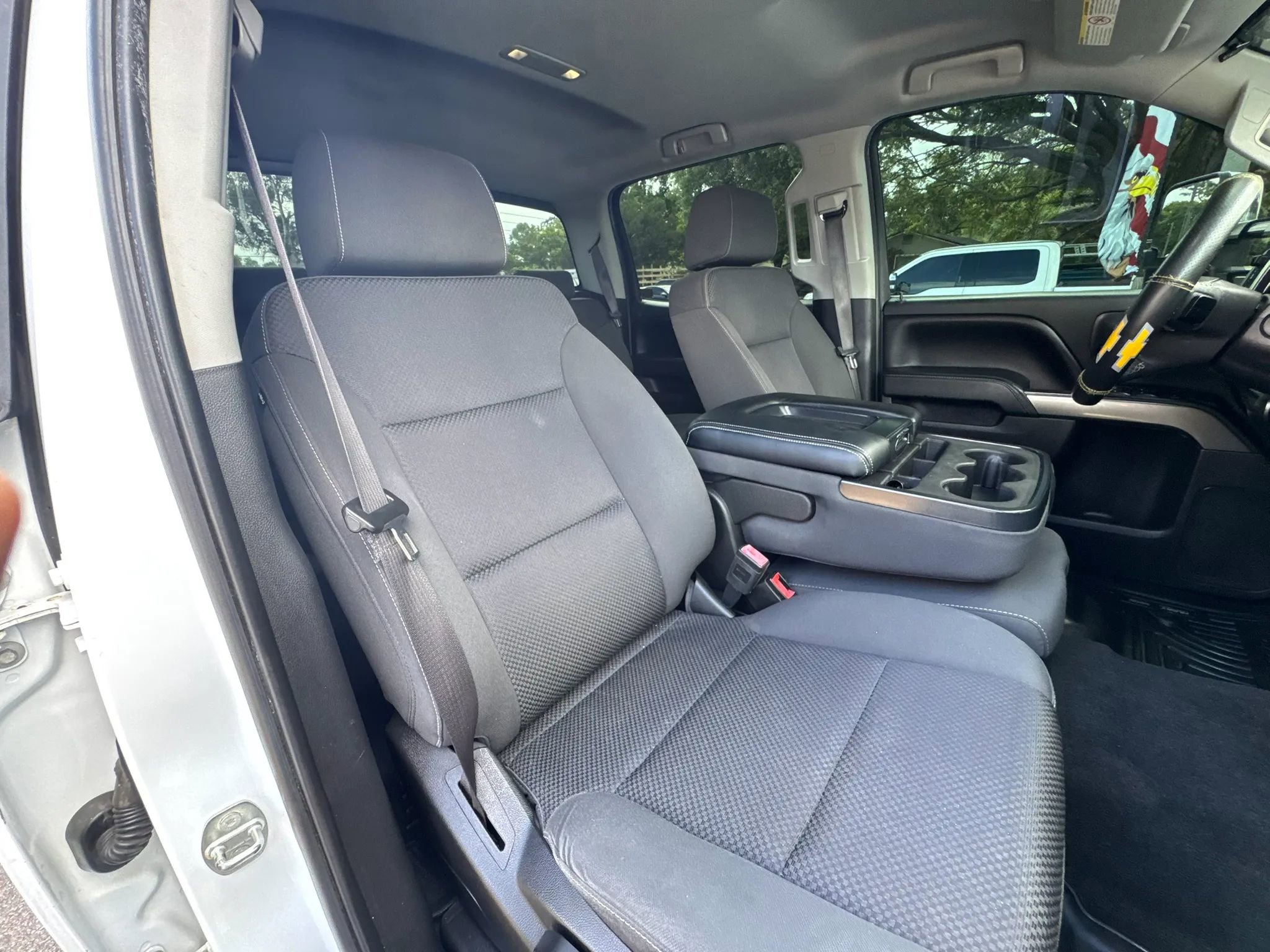 Used 2016 Chevrolet Silverado 2500 LT w/ Custom Sport Edition image 18