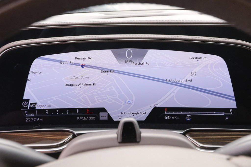 Used 2023 Cadillac Escalade Sport w/ Touring Package image 17