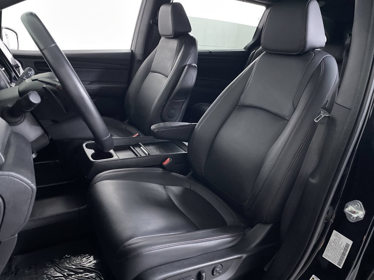 Used 2023 Honda Odyssey Sport image 12