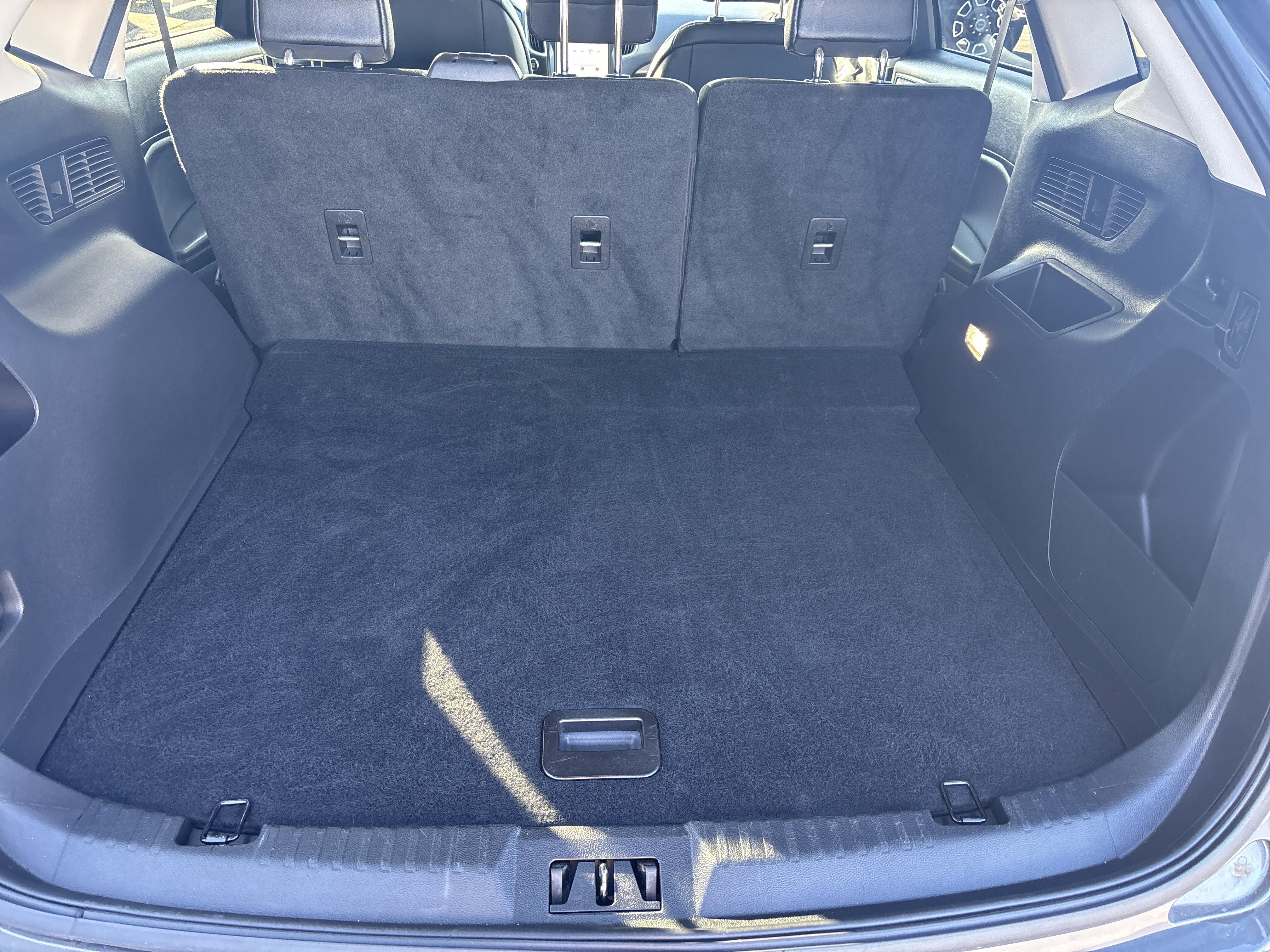 Used 2024 Ford Edge SEL image 5