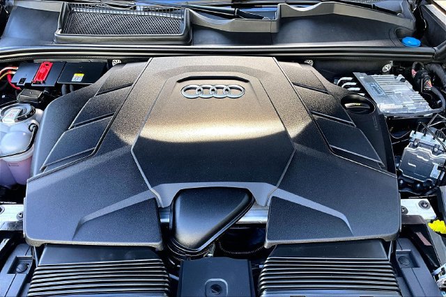 Used 2026 Audi Q8 Premium Plus AWD/4WD image 30