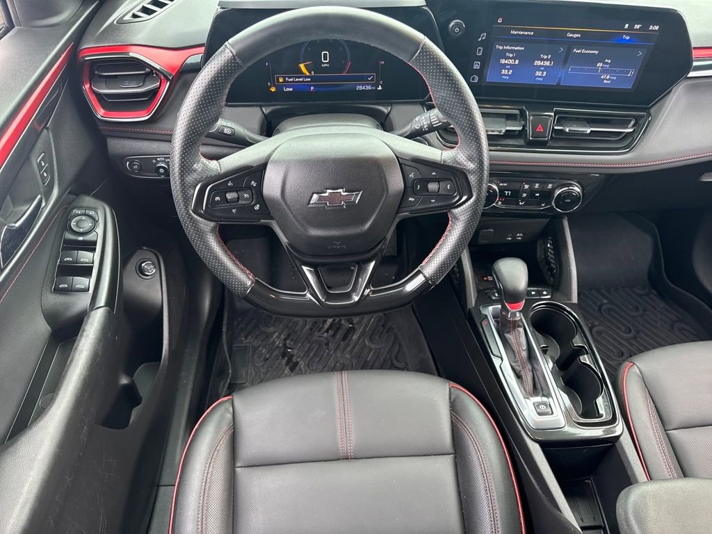 Used 2024 Chevrolet TrailBlazer RS w/ Convenience Package image 16