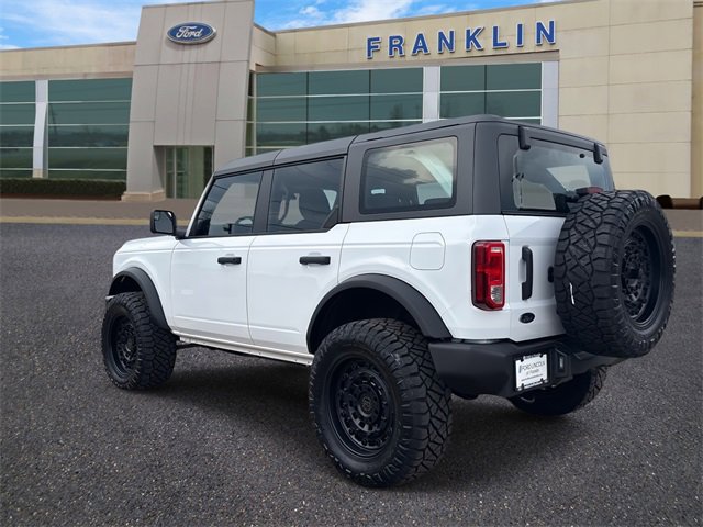 New 2025 Ford Bronco Base image 5