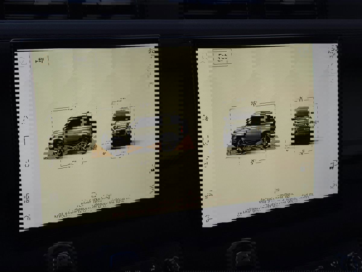 Used 2023 Land Rover Defender 110 75th Limited Edition image 45