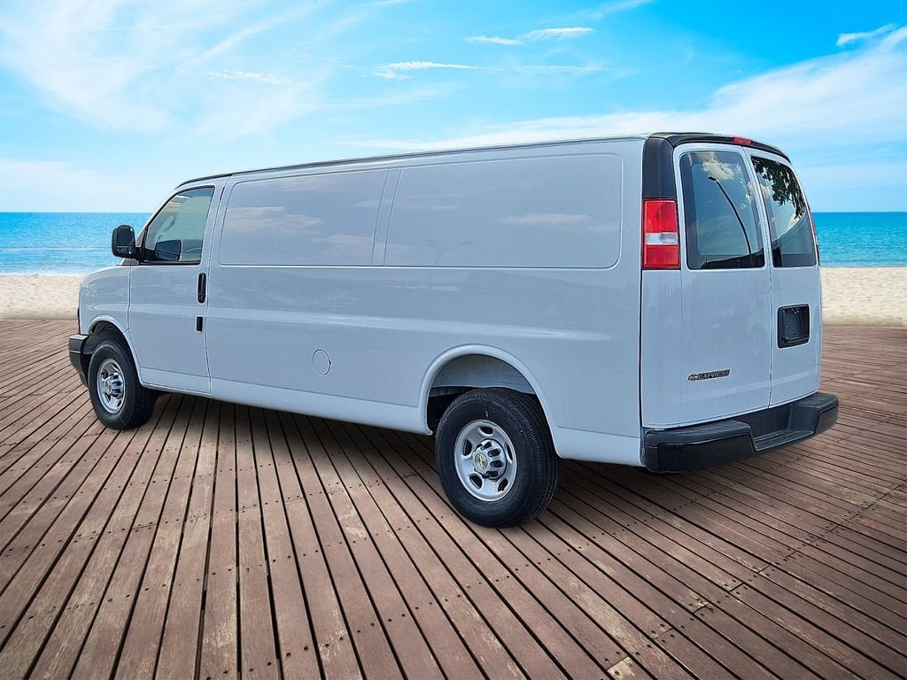 New 2026 Chevrolet Express 2500 Extended w/ Driver Convenience Package RWD image 4