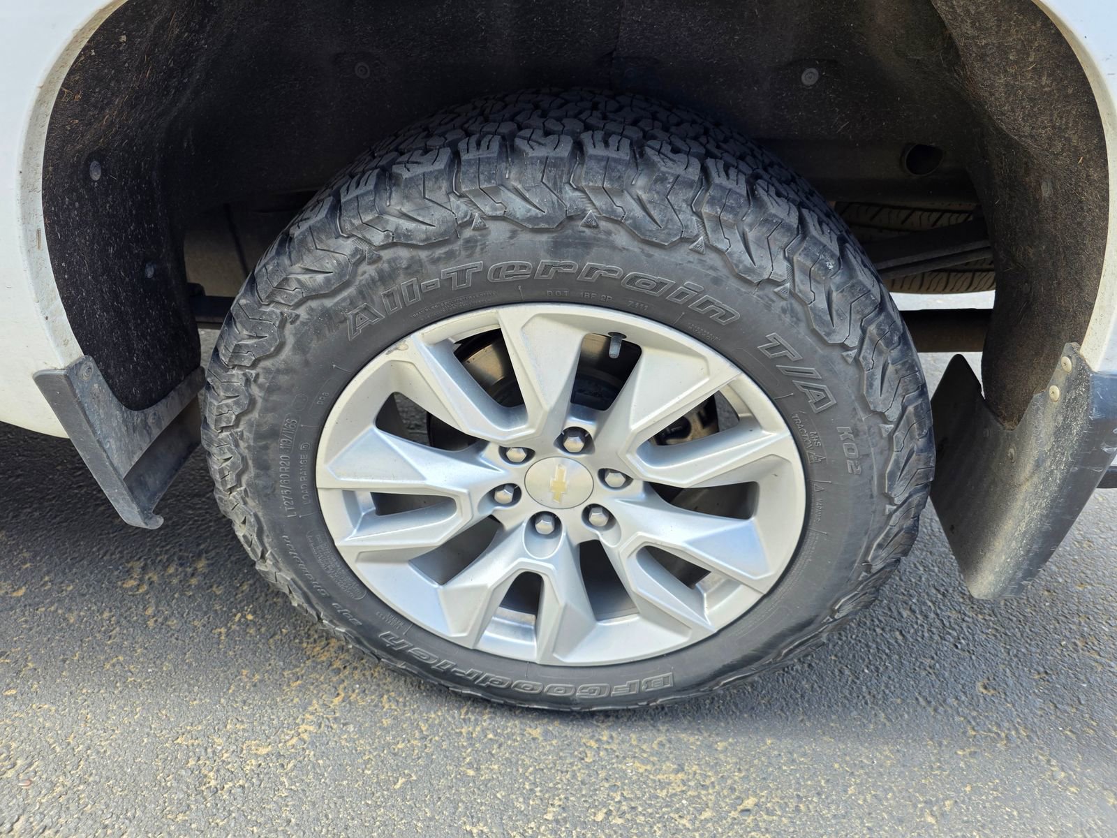 Used 2019 Chevrolet Silverado 1500 Custom w/ Custom Value Package image 9