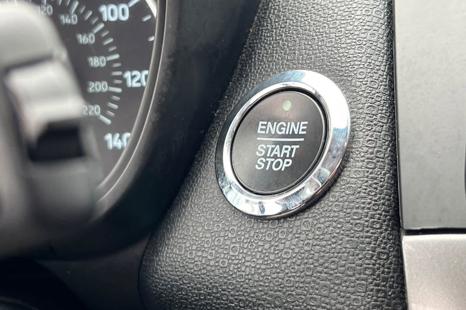 Used 2021 Ford EcoSport SES image 23