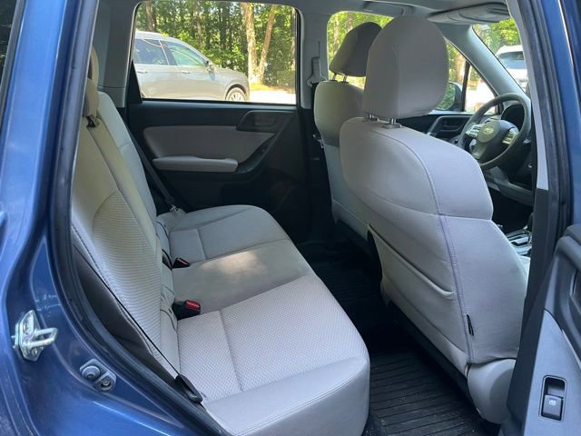 Used 2015 Subaru Forester 2.5i Premium w/ All-Weather Package AWD/4WD image 13