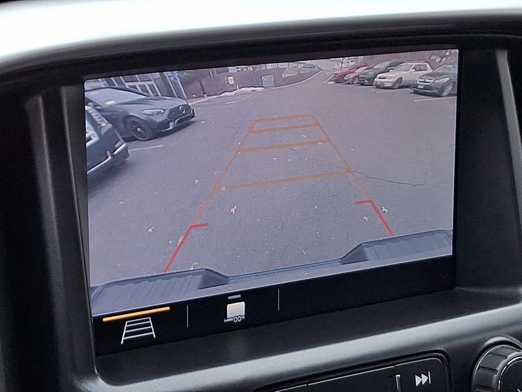 Used 2020 Chevrolet Colorado LT w/ LT Convenience Package AWD/4WD image 18