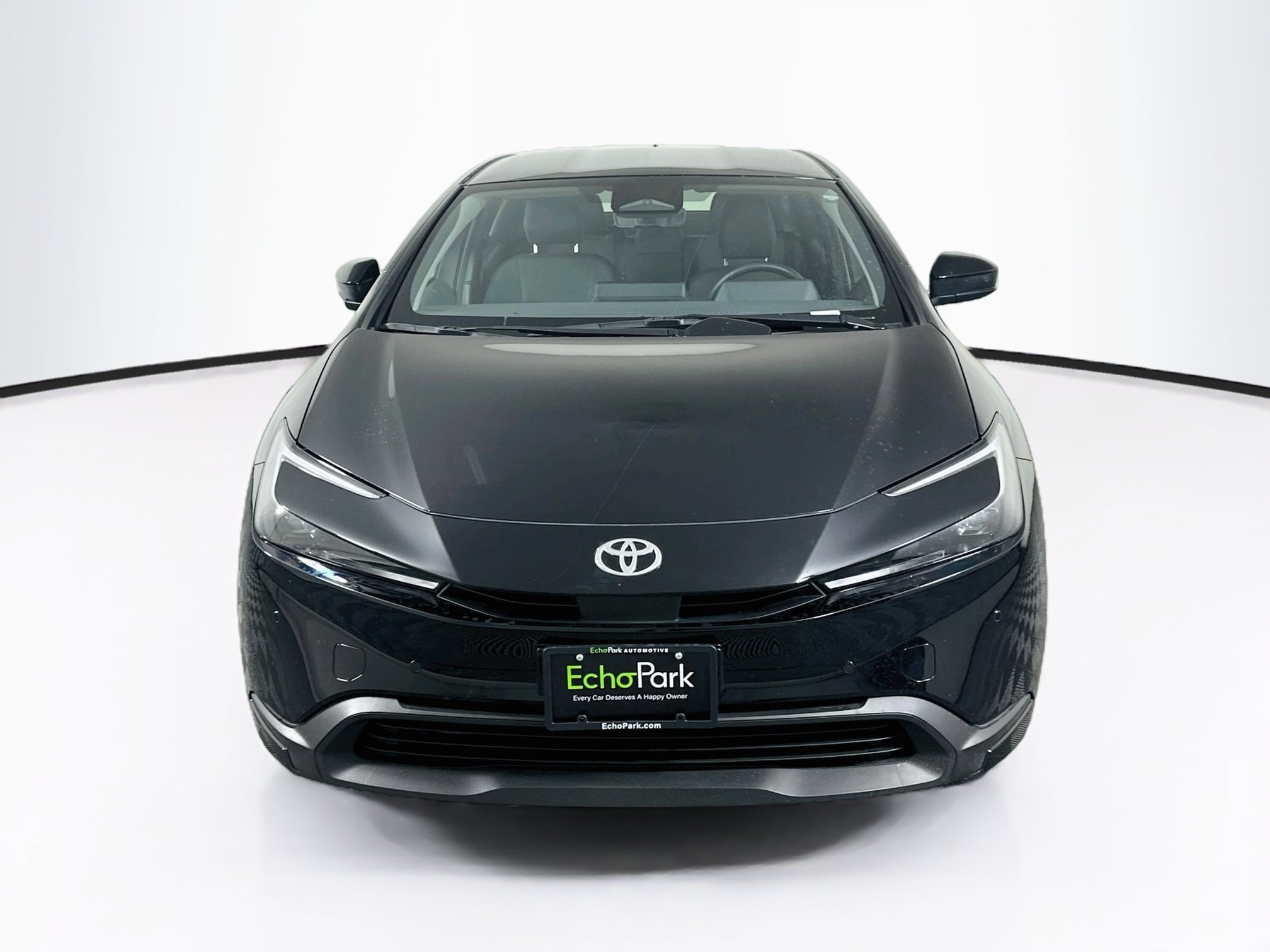 Used 2026 Toyota Prius LE FWD image 2