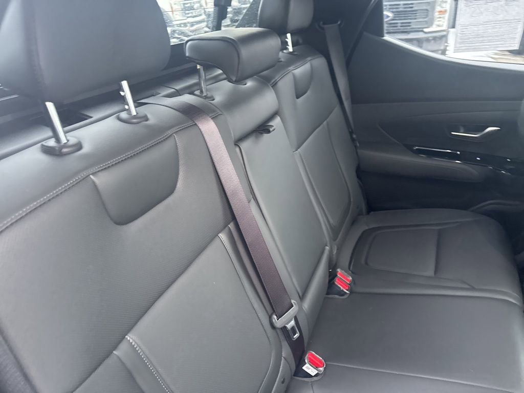 Used 2025 Hyundai Santa Cruz SEL image 35